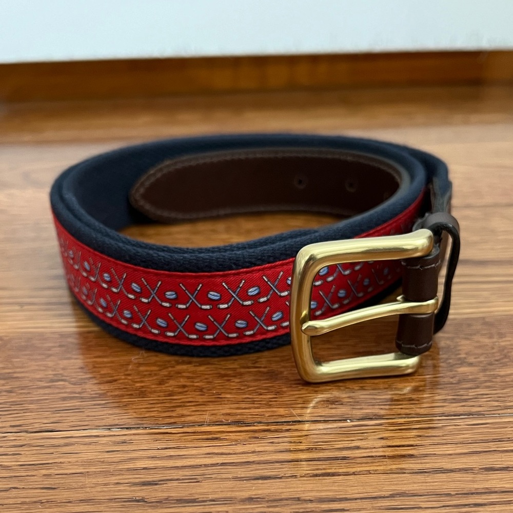 Vineyard Vines Hockey Canvas Belt - 36 waist